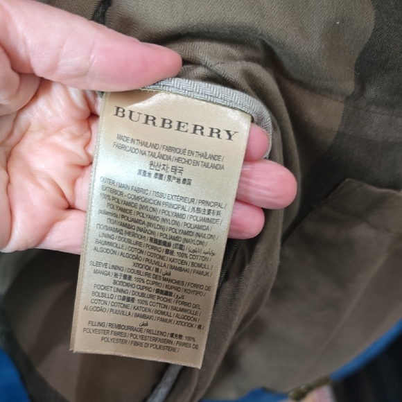 Burberry Brit Olive Puffer Jacket Size XL - Picture 3 of 16